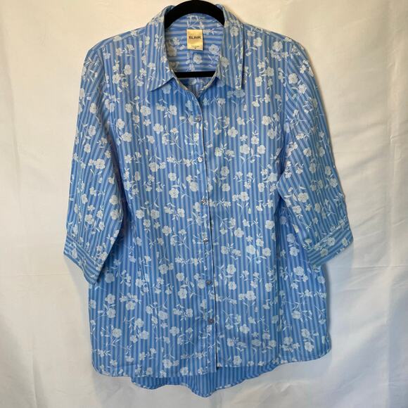 Blair Women’s Size Medium Blue And White Button Down Shirt Stripes Floral 3/4 - Picture 1 of 9